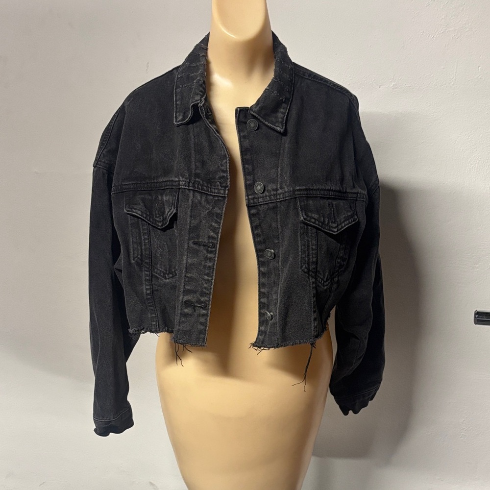 Black Cropped Denim Jacket